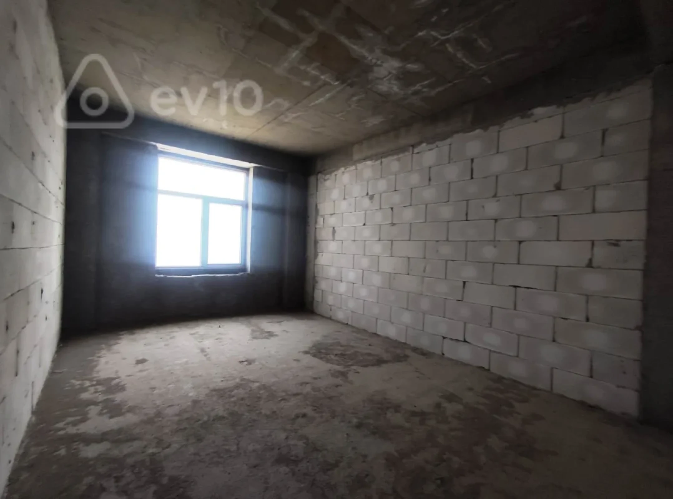 Satılır 4 otaqlı yeni tikili 210 m²