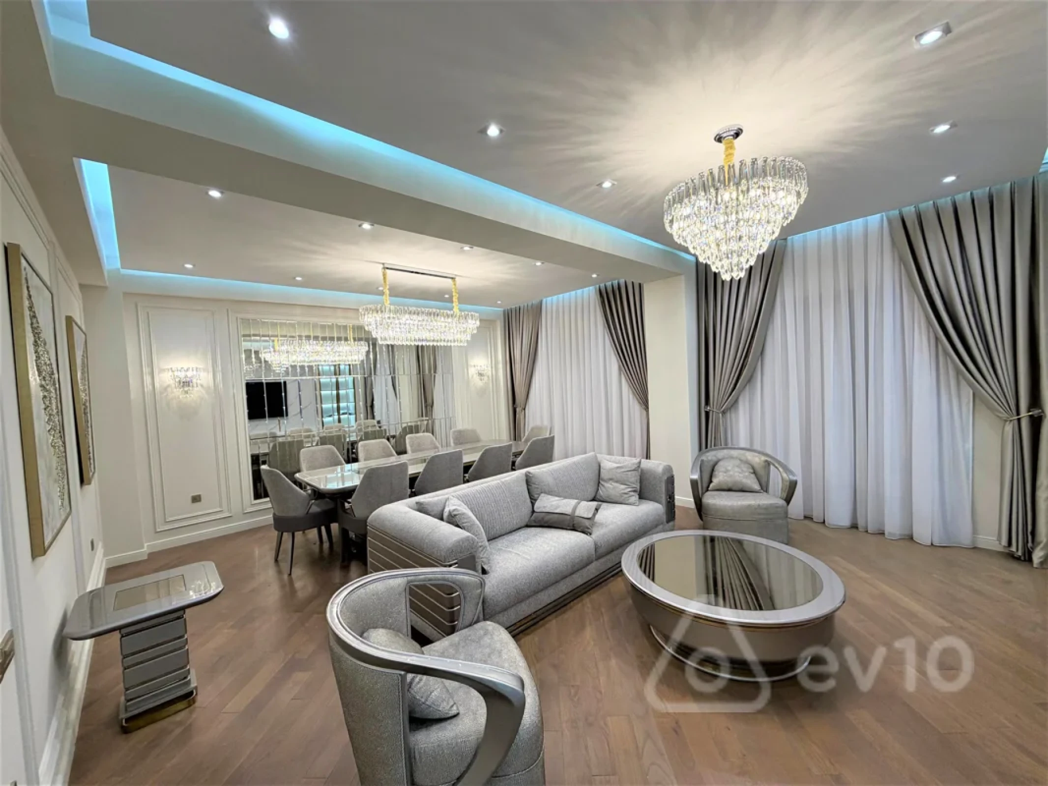 Kirayə verilir 3 otaqlı yeni tikili 140 m²