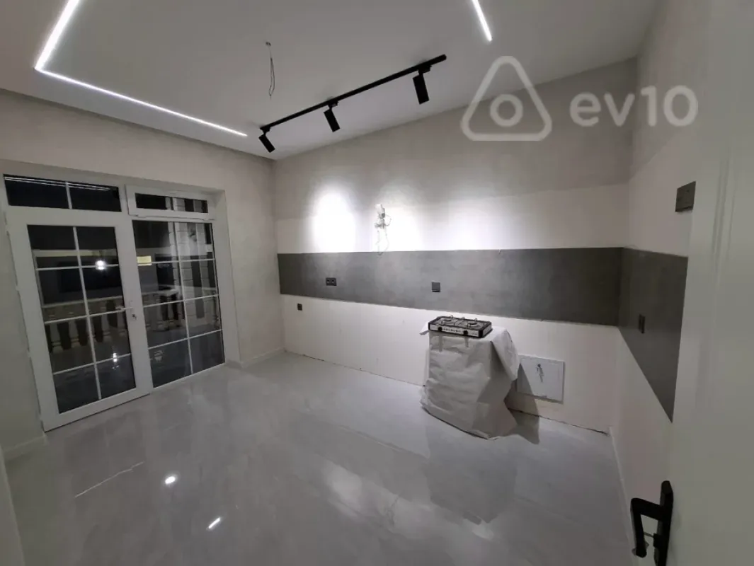 Satılır 4 otaqlı həyət evi 125 m²