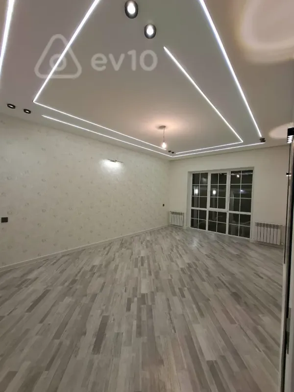 Satılır 4 otaqlı həyət evi 125 m²