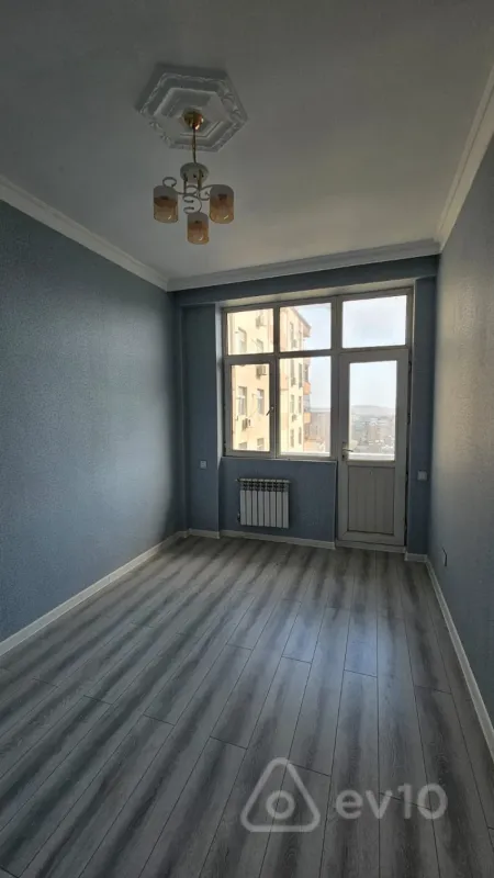 Satılır 2 otaqlı yeni tikili 65 m²