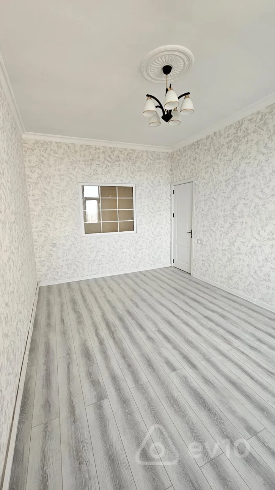 Satılır 2 otaqlı yeni tikili 65 m²
