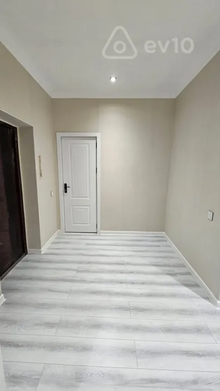 Satılır 2 otaqlı yeni tikili 65 m²