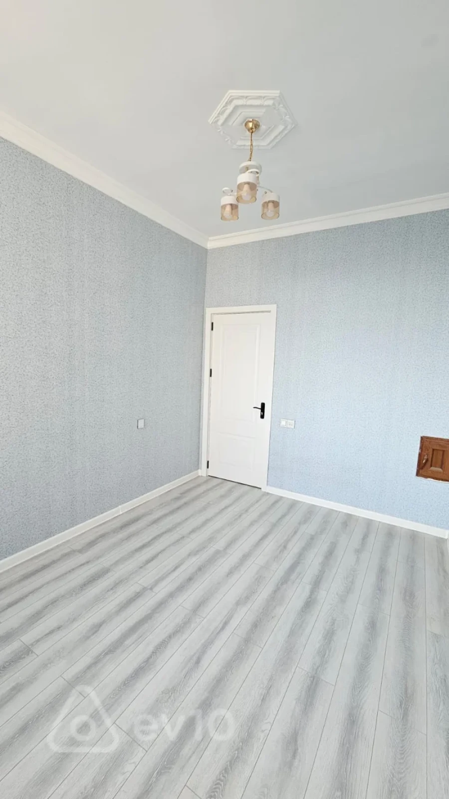 Satılır 2 otaqlı yeni tikili 65 m²