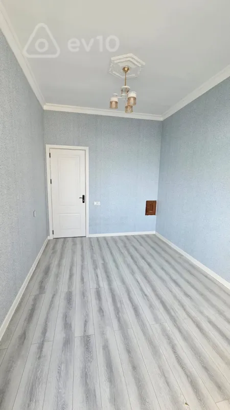 Satılır 2 otaqlı yeni tikili 65 m²