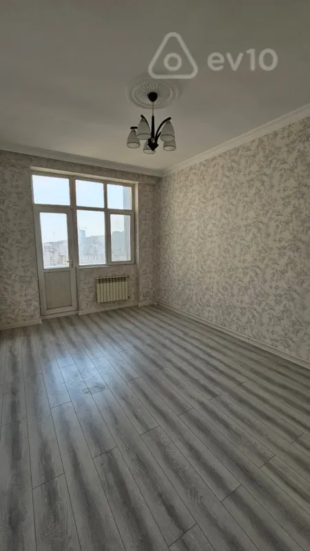 Satılır 2 otaqlı yeni tikili 65 m²