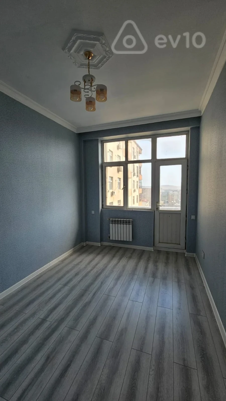 Satılır 2 otaqlı yeni tikili 65 m²