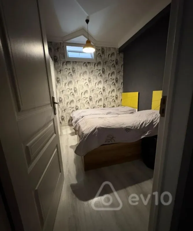 Satılır 3 otaqlı yeni tikili 101 m²