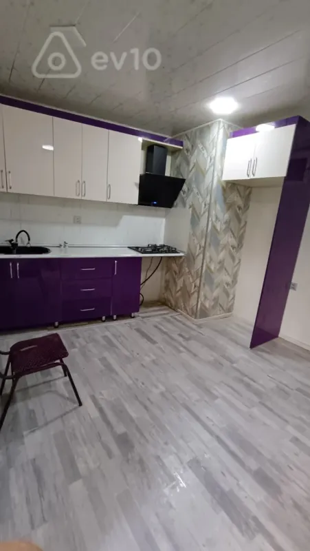 Satılır 3 otaqlı həyət evi 10 m²