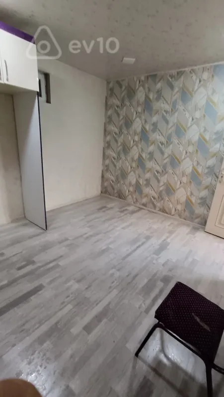 Satılır 3 otaqlı həyət evi 10 m²