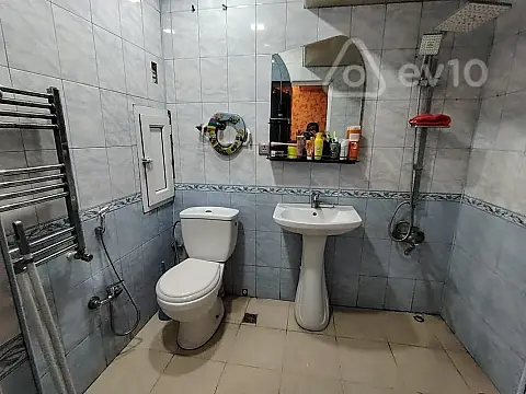 Kirayə verilir 2 otaqlı yeni tikili 51 m²
