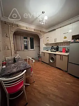 Kirayə verilir 3 otaqlı köhnə tikili 85 m²