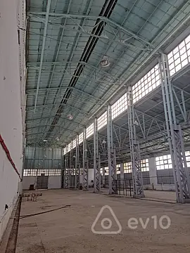 Kirayə verilir mənzil 1800 m²