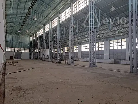 Kirayə verilir mənzil 1800 m²