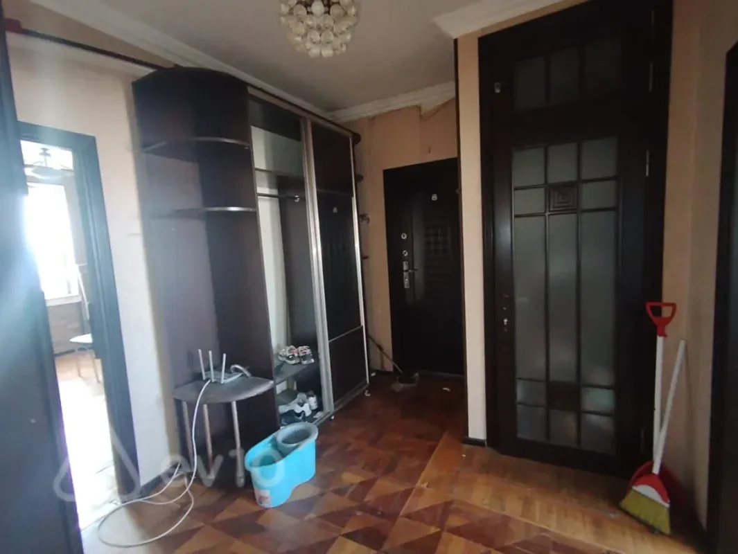 Satılır 3 otaqlı köhnə tikili 75 m²