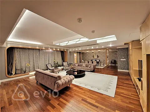 Kirayə verilir 6 otaqlı yeni tikili 460 m²