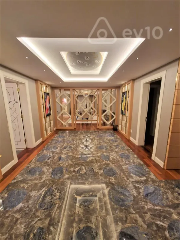 Kirayə verilir 6 otaqlı yeni tikili 460 m²