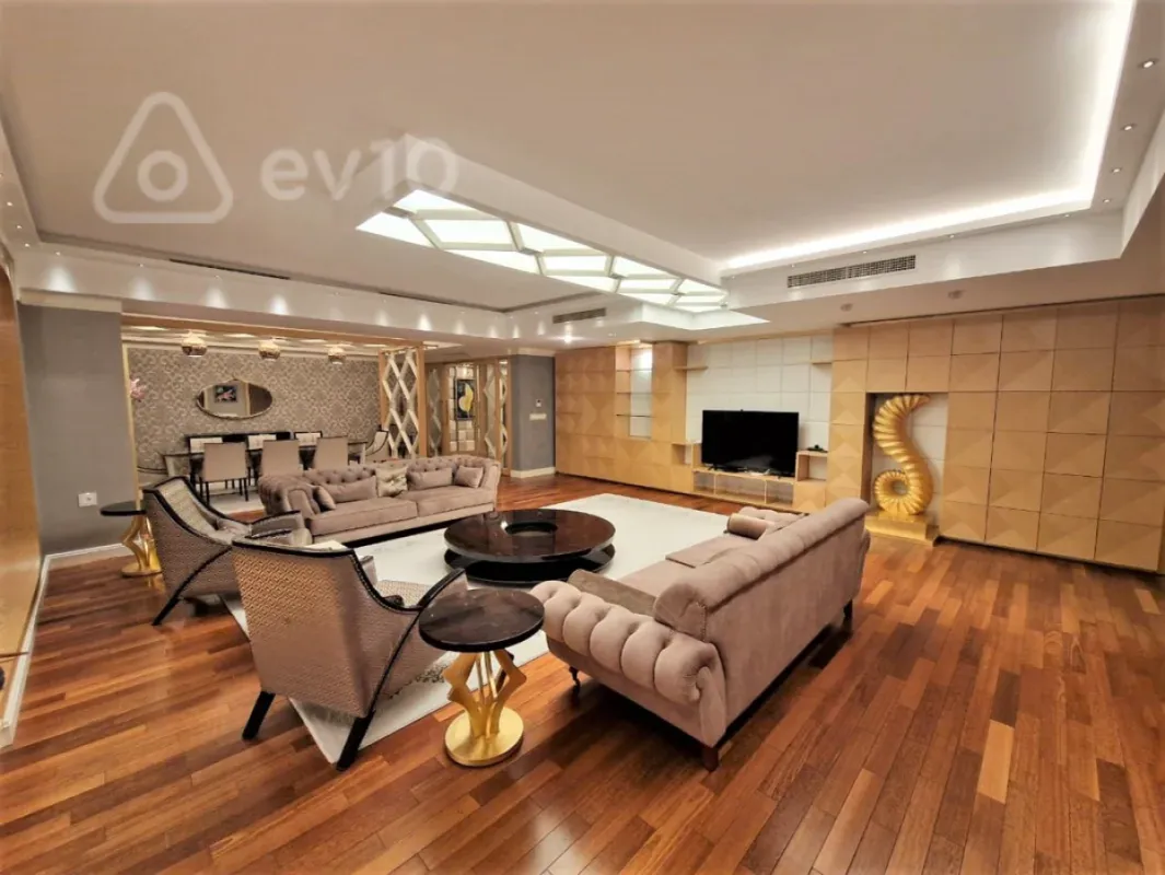 Kirayə verilir 6 otaqlı yeni tikili 460 m²