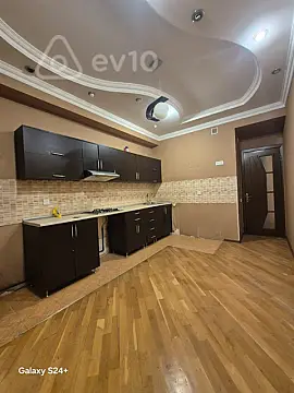 Satılır 2 otaqlı yeni tikili 82 m²