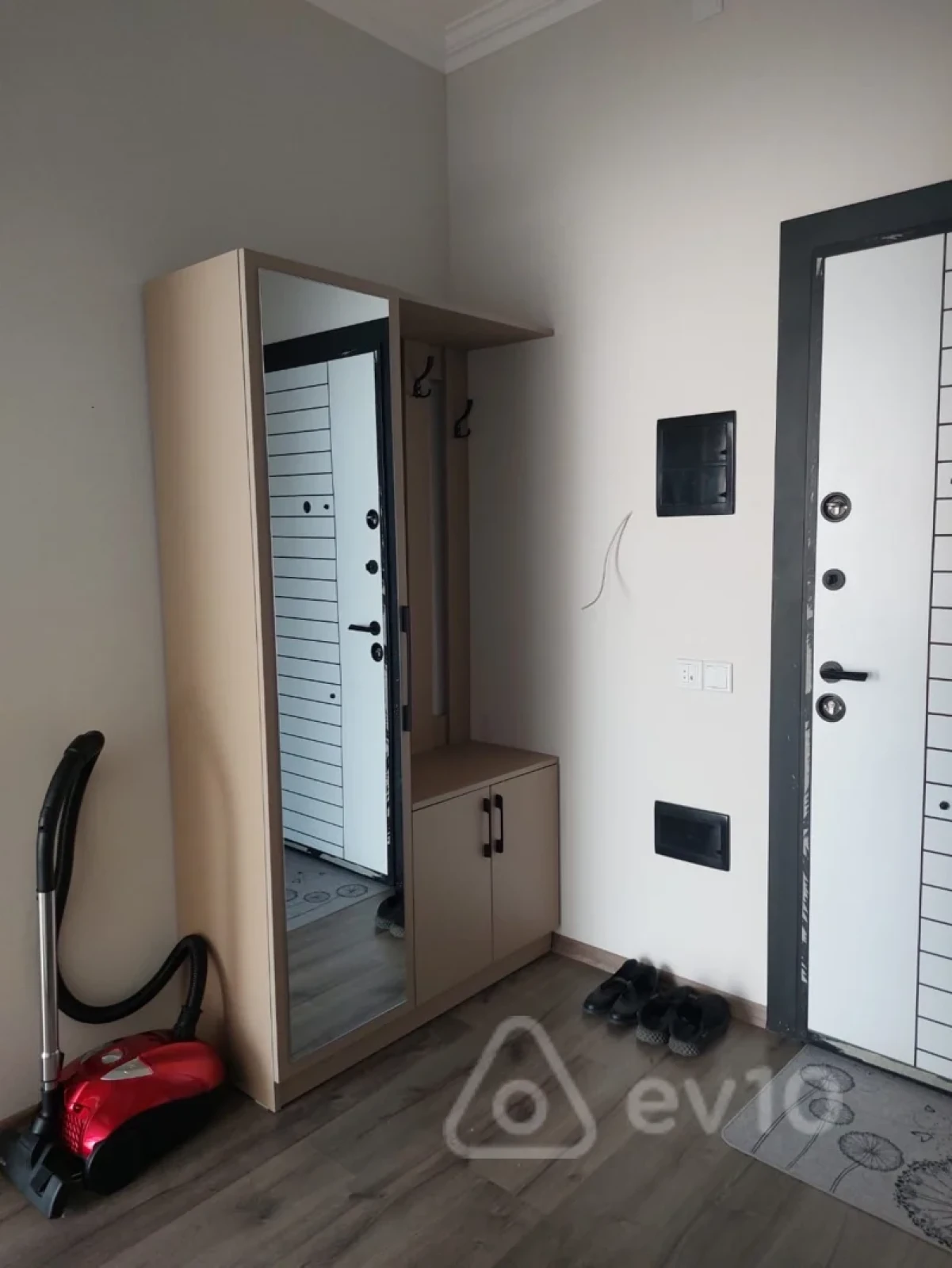 Kirayə verilir 2 otaqlı yeni tikili 40 m²