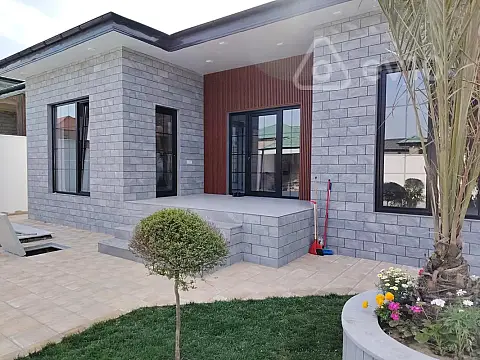Satılır 4 otaqlı həyət evi 150 m²