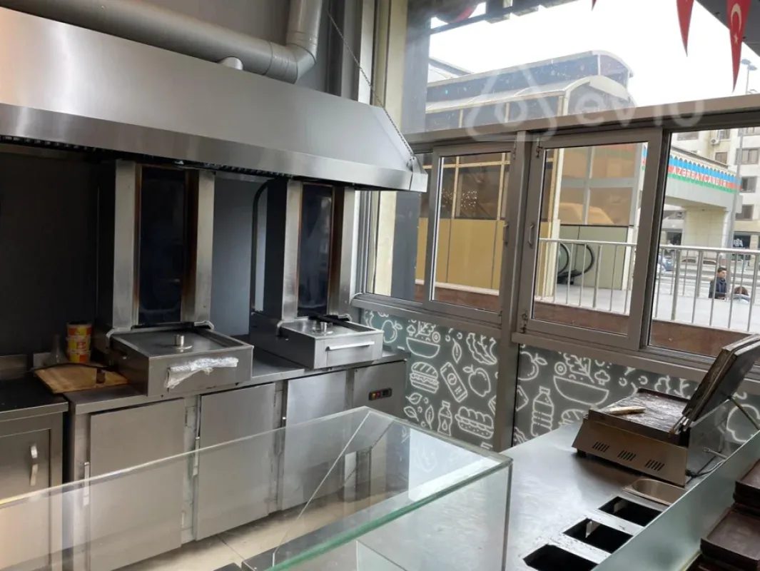 Satılır mənzil 130 m²