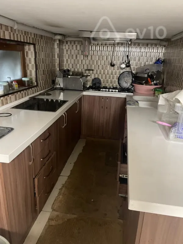 Satılır mənzil 130 m²