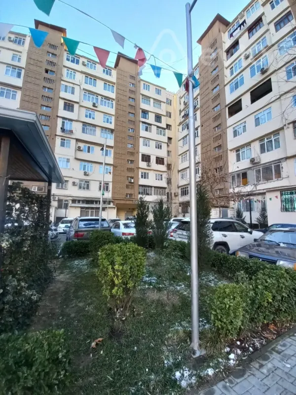 Satılır 2 otaqlı köhnə tikili 45 m²