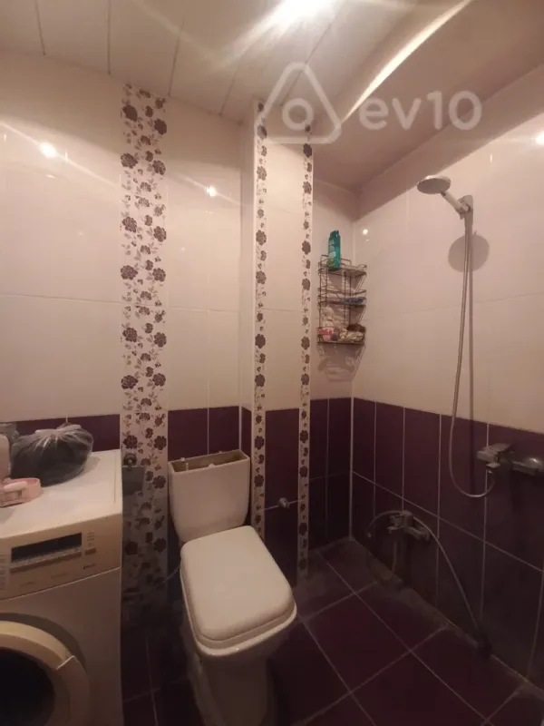 Satılır 2 otaqlı yeni tikili 65 m²