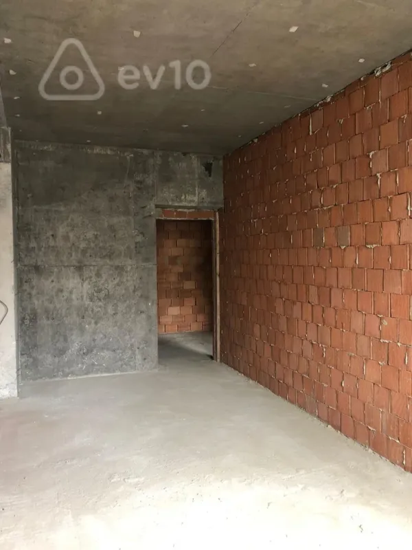 Satılır 3 otaqlı yeni tikili 106 m²