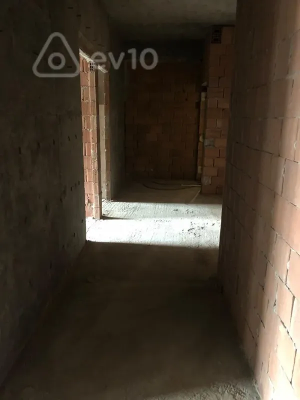 Satılır 3 otaqlı yeni tikili 106 m²