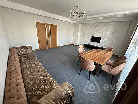 Kirayə verilir 3 otaqlı yeni tikili 131 m² — Bakı, Nərimanov 3 otaq 131.00 m²