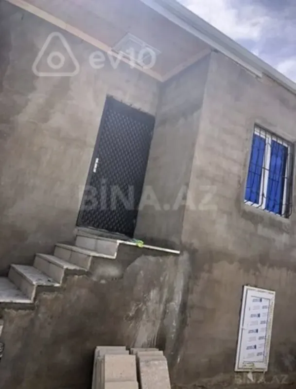 Satılır 2 otaqlı həyət evi 65 m²