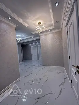 Satılır 3 otaqlı yeni tikili 142 m²