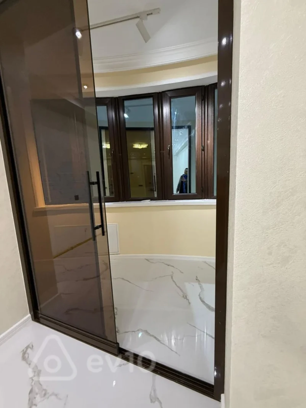 Satılır 3 otaqlı yeni tikili 142 m²