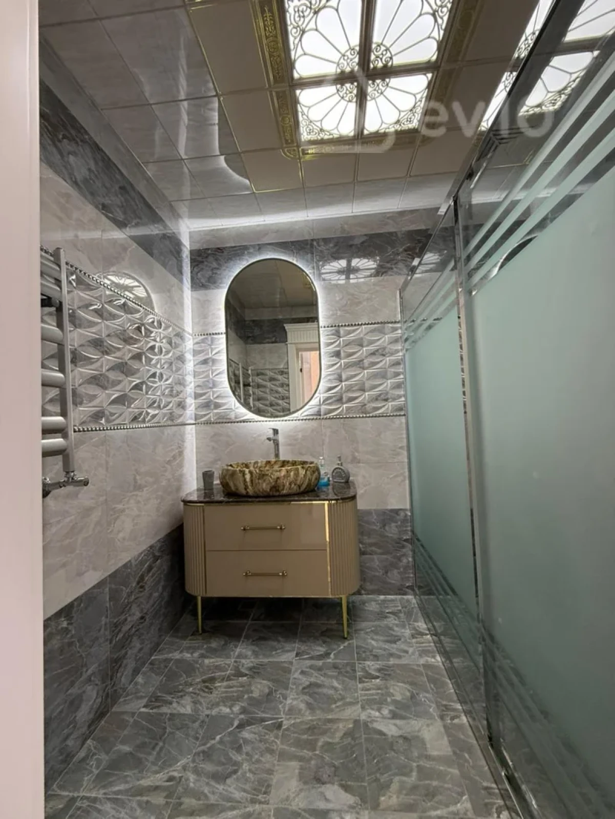Satılır 3 otaqlı yeni tikili 142 m²