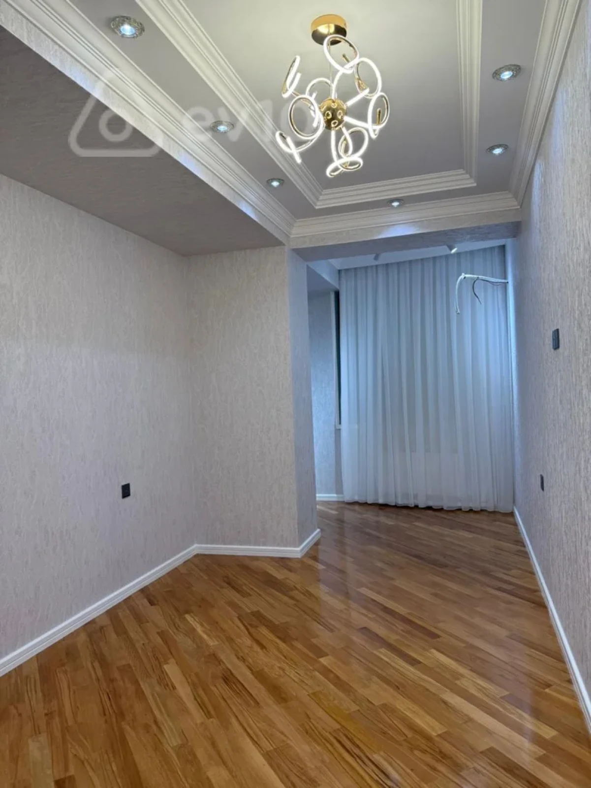 Satılır 3 otaqlı yeni tikili 142 m²
