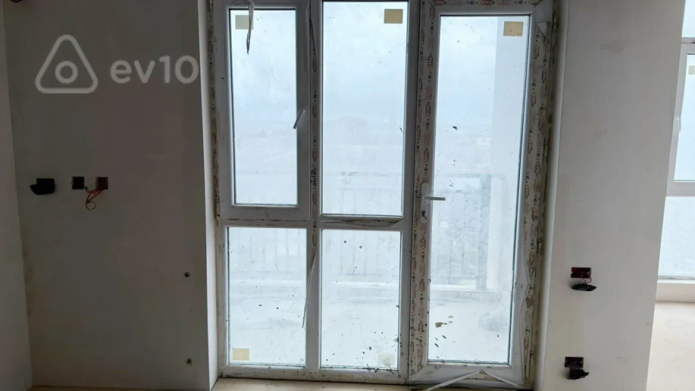 Satılır 2 otaqlı yeni tikili 55 m²