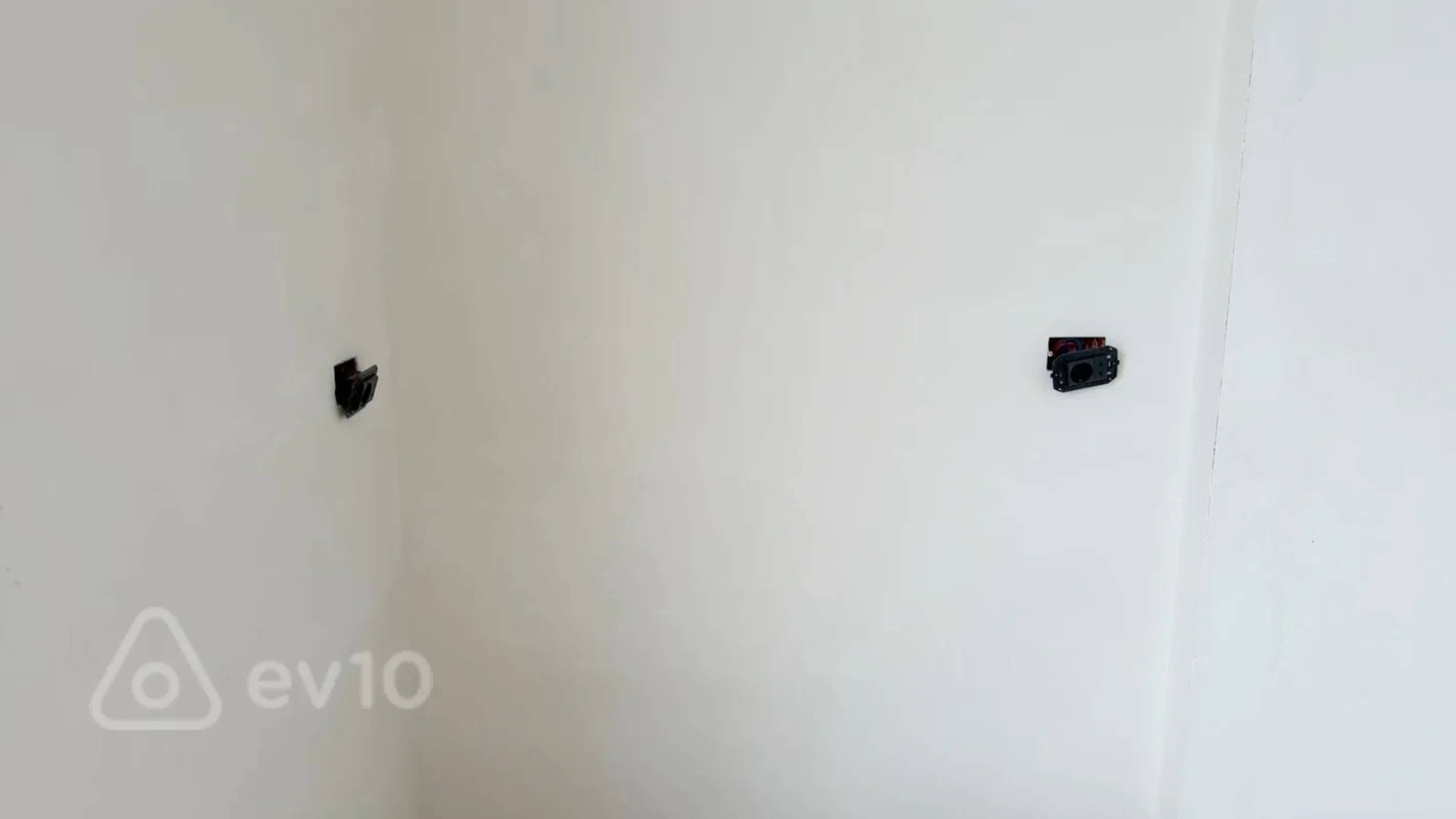 Satılır 2 otaqlı yeni tikili 55 m²