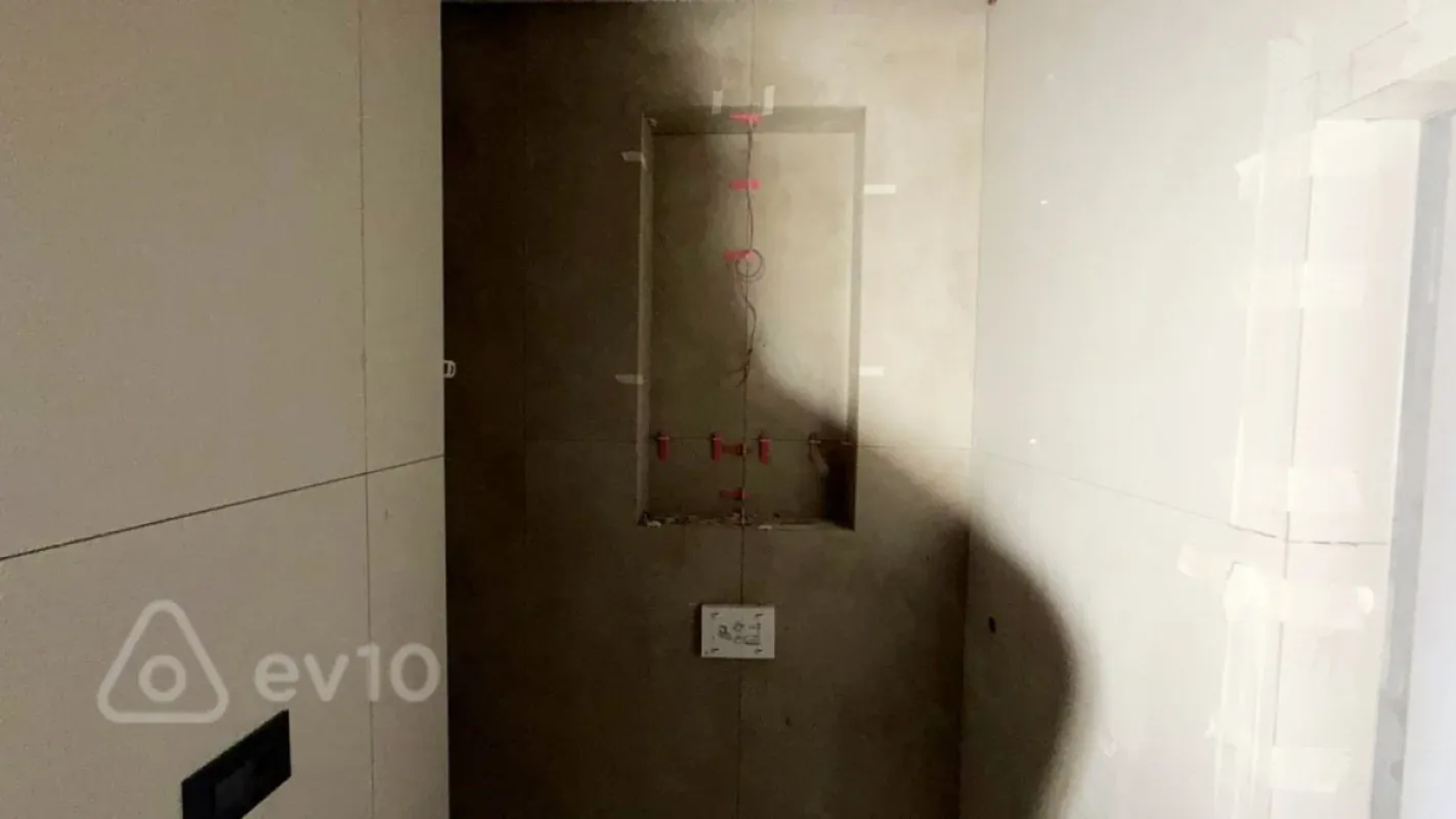 Satılır 2 otaqlı yeni tikili 55 m²