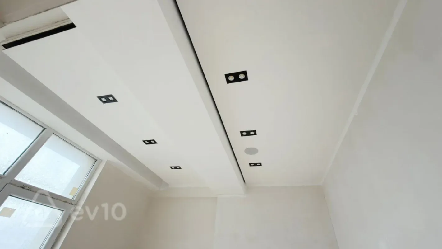 Satılır 2 otaqlı yeni tikili 55 m²