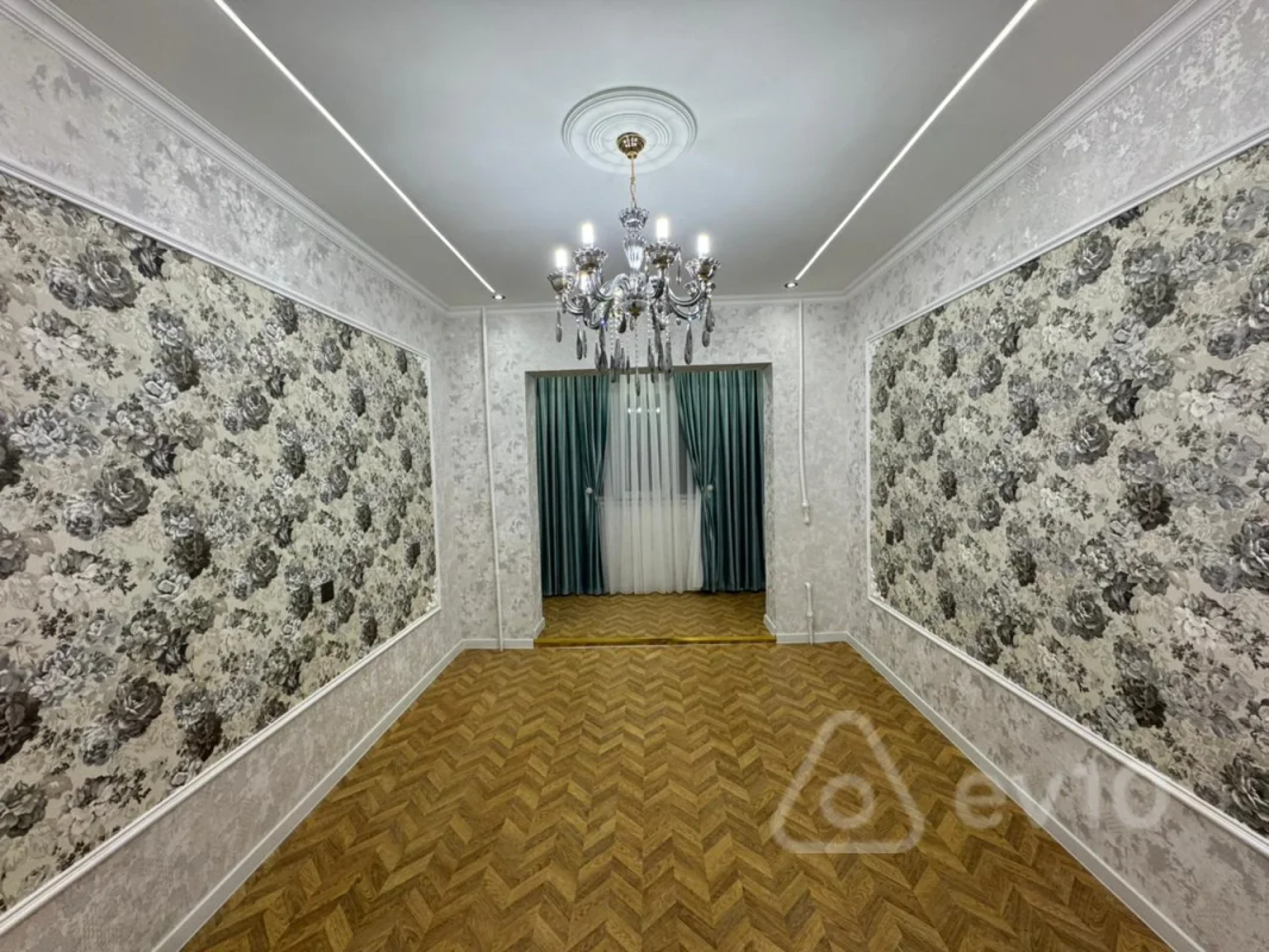 Satılır 3 otaqlı köhnə tikili 70 m²