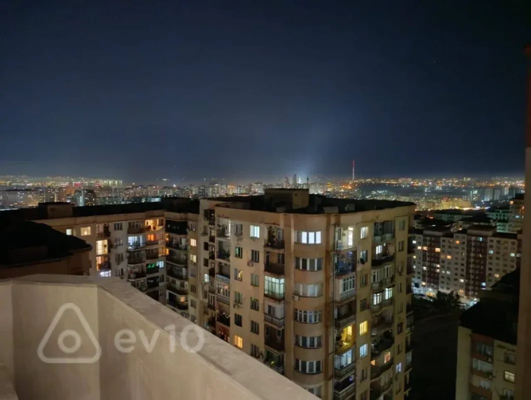 Kirayə verilir 3 otaqlı yeni tikili 90 m²