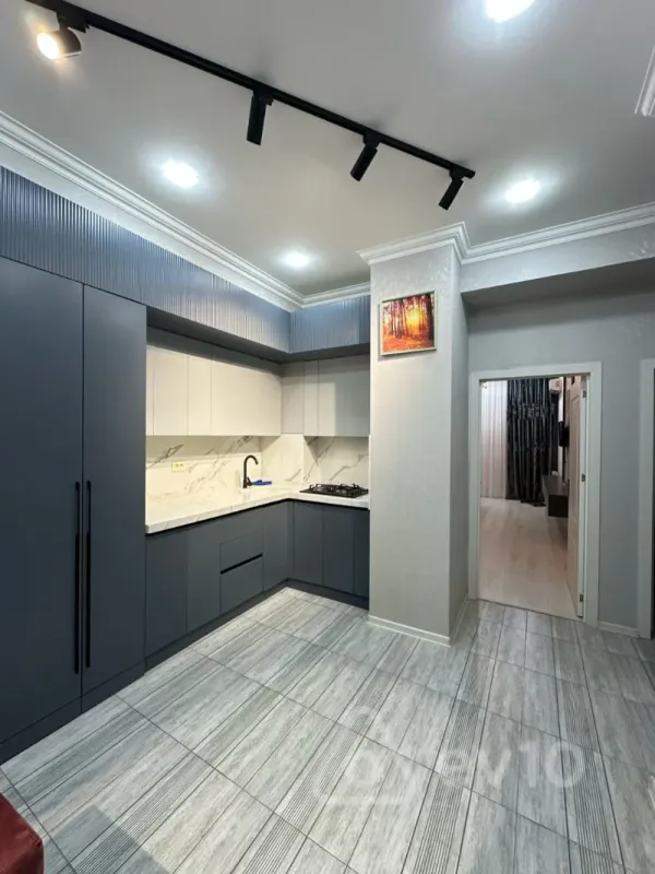 Kirayə verilir 2 otaqlı yeni tikili 65 m²