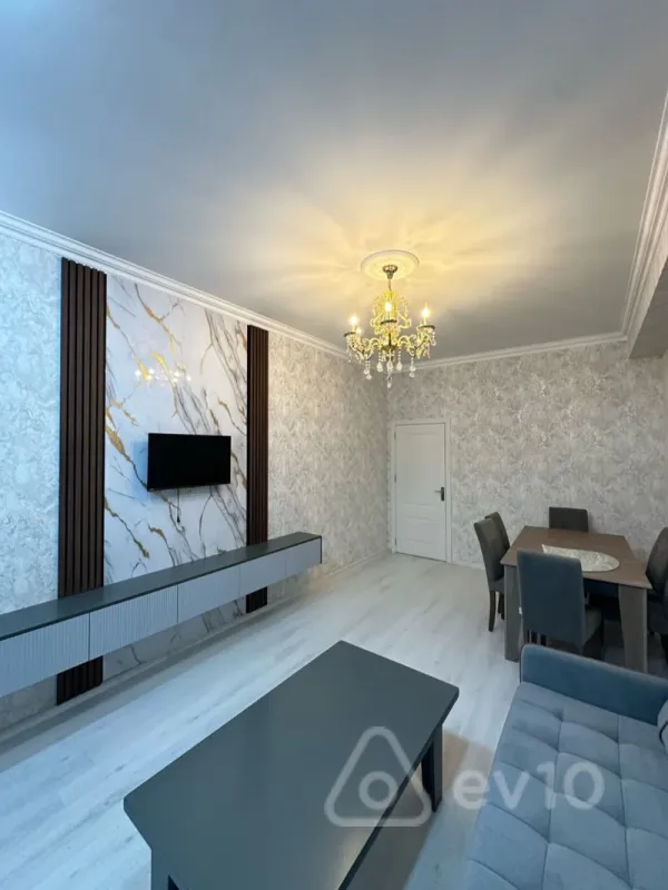 Kirayə verilir 2 otaqlı yeni tikili 65 m²