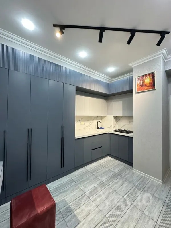 Kirayə verilir 2 otaqlı yeni tikili 65 m²