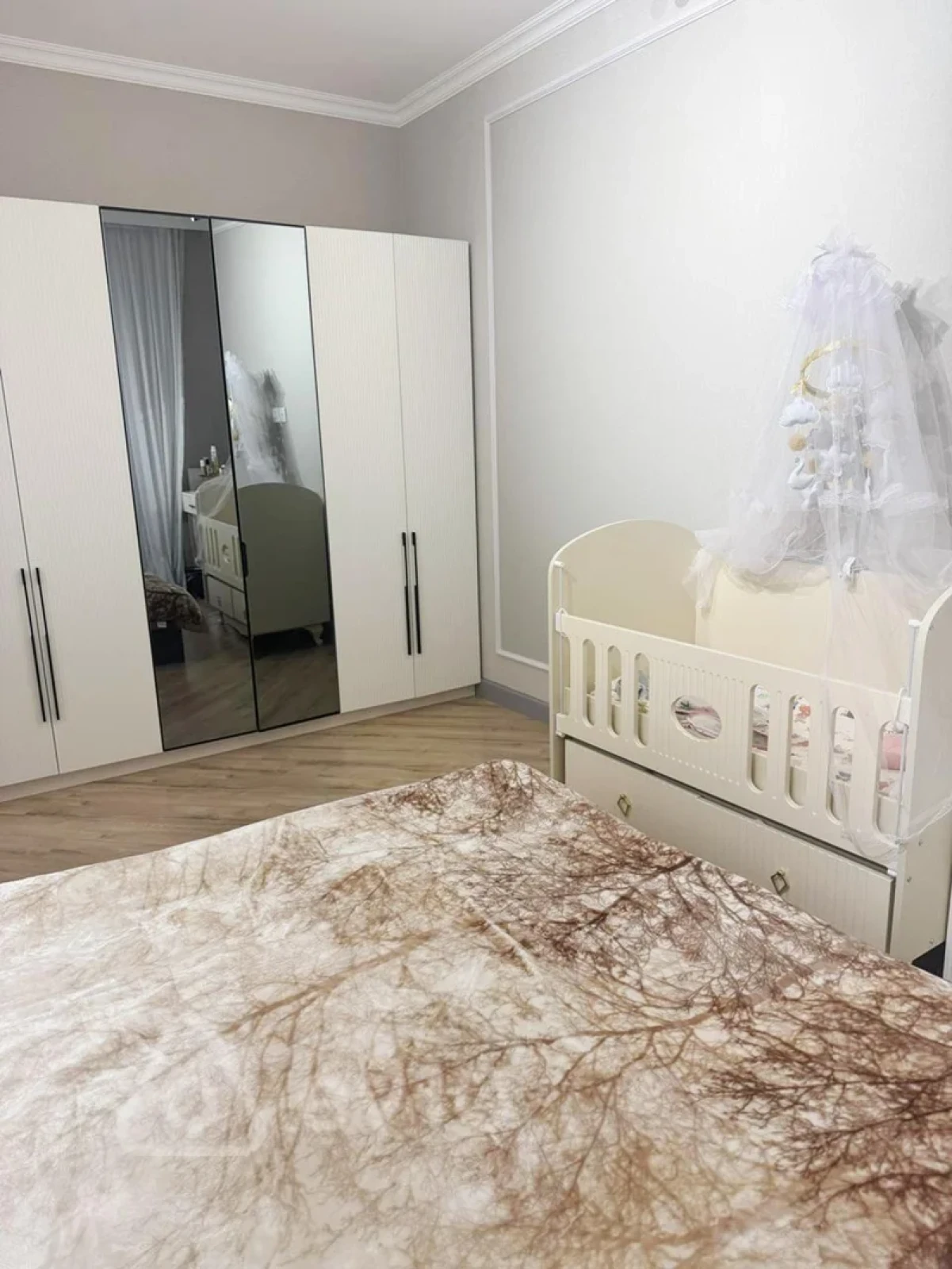 Satılır 2 otaqlı yeni tikili 85 m²