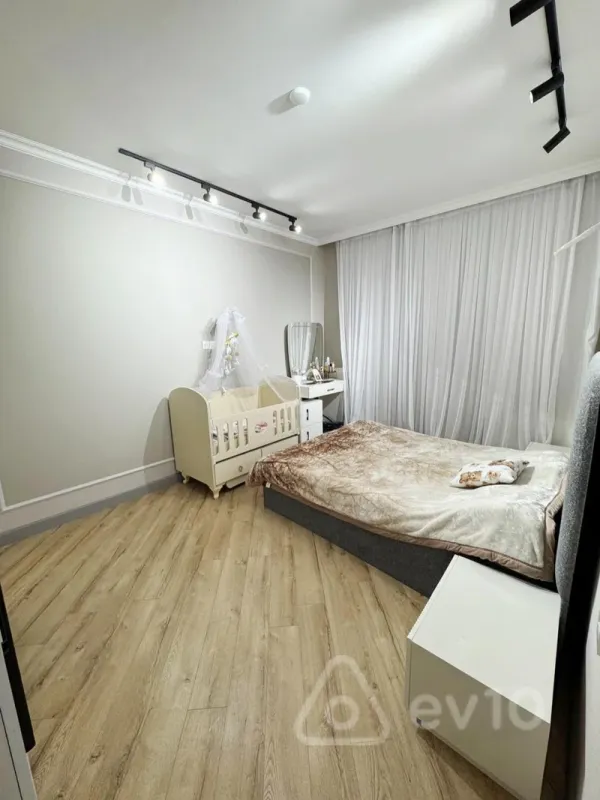Satılır 2 otaqlı yeni tikili 85 m²