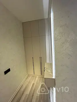 Satılır 3 otaqlı yeni tikili 63 m²