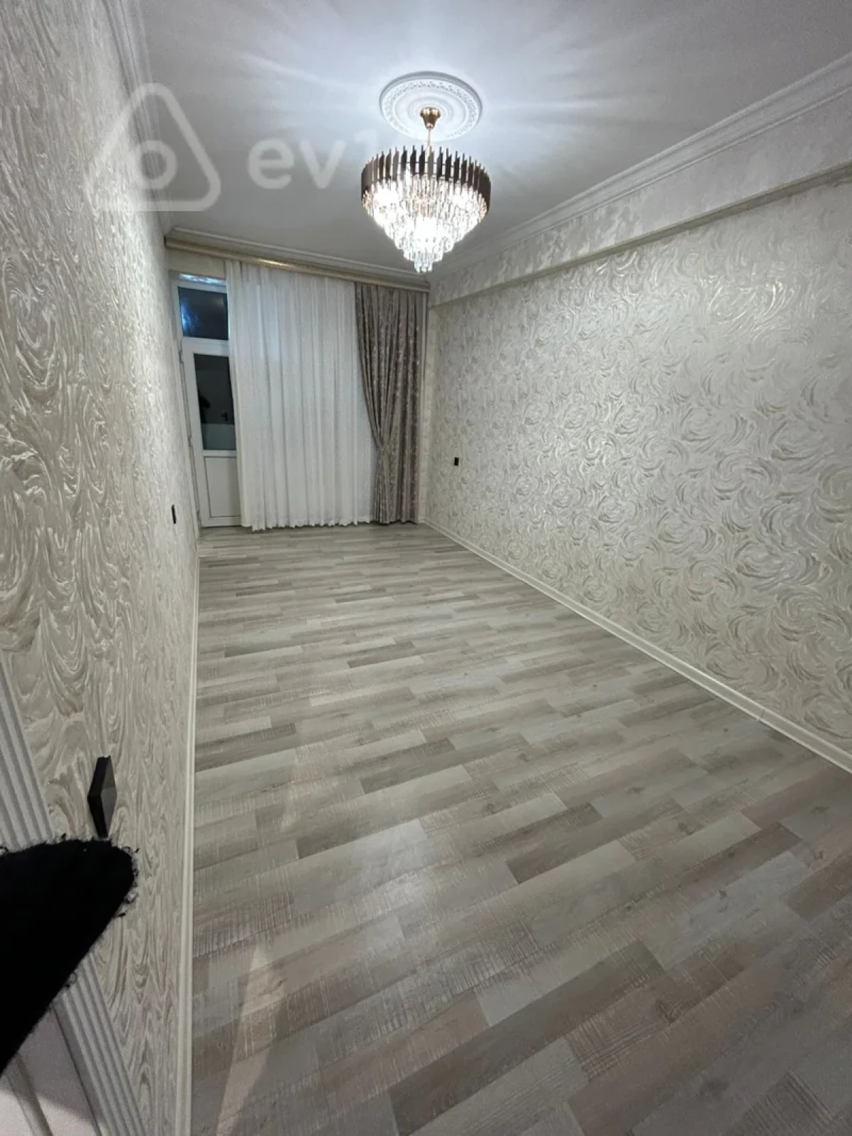Satılır 3 otaqlı yeni tikili 63 m²